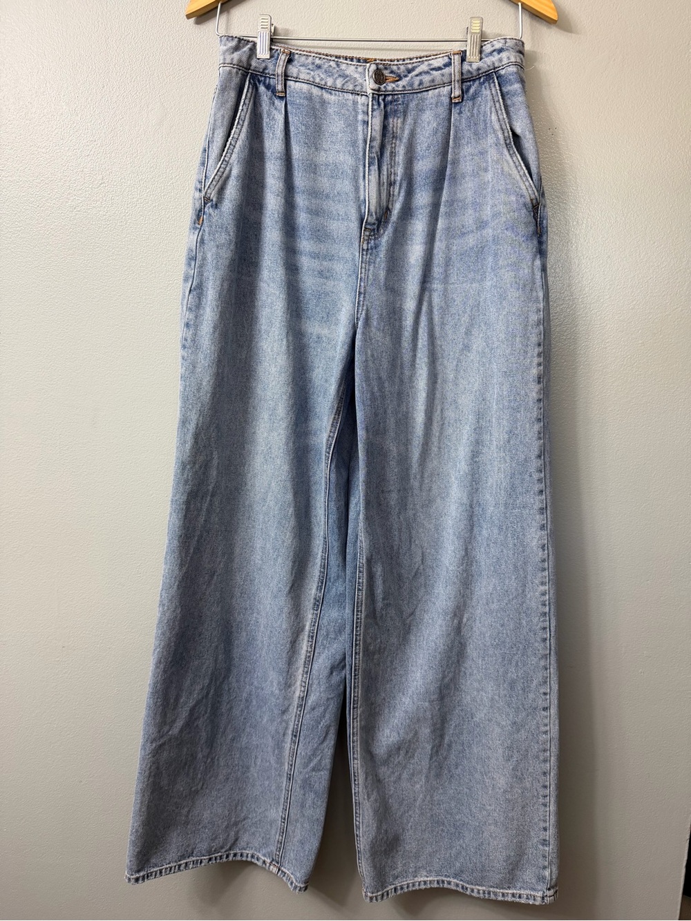 AFRM  turner pleated High-Rise Wide Leg Jeans 28